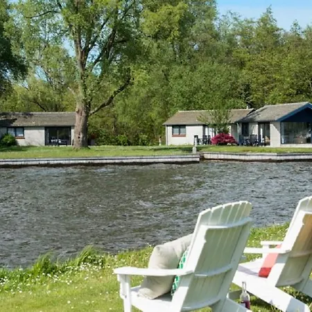 Op Eiland Resort Loosdrecht